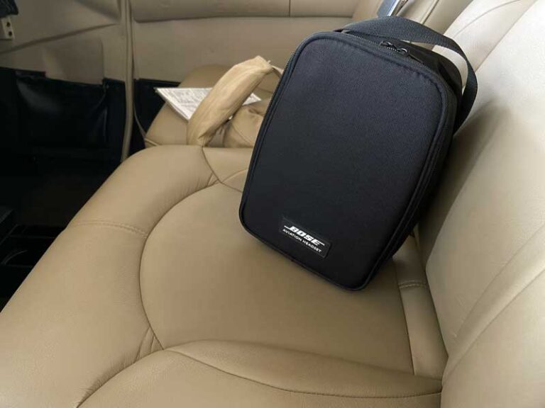 The Best Flight Bags for Pilots Pick the Perfect Bag Thrust Flight