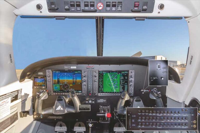 Discover the Piper Archer TX Thrust Flight