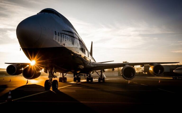 college degree to become a pilot