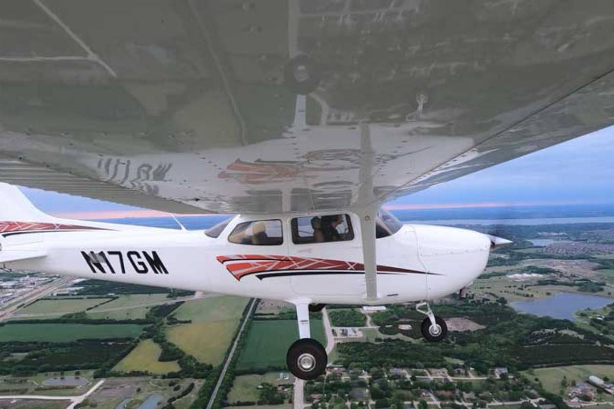 Cessna 172 Emergency Checklist | Model R, S, and SP